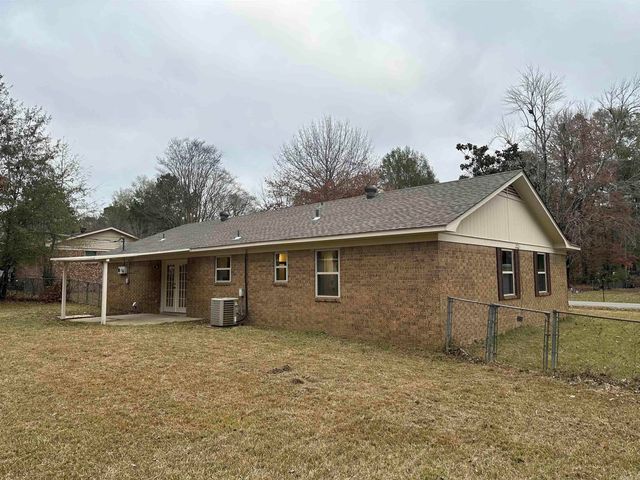 13 Deerwood Drive, Sheridan, AR 72150