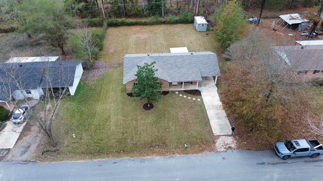 13 Deerwood Drive, Sheridan, AR 72150
