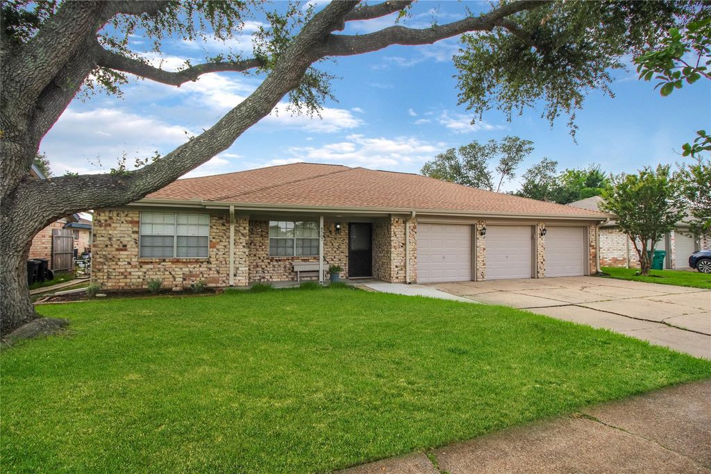 4507 Ponca Street, Pasadena, TX 77504