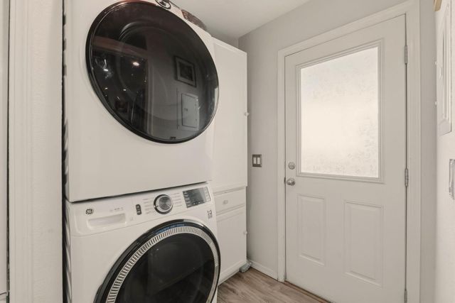 789 Green Valley Road Road 108, Watsonville, CA 95076