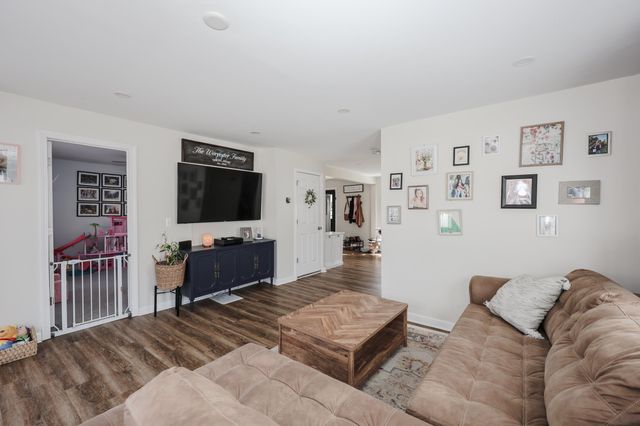 59 Garlact Avenue, Manchester, NH 03109