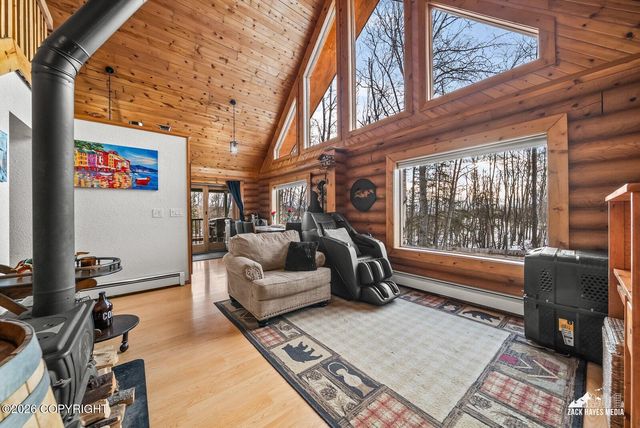 1195 N Lucille Street, Wasilla, AK 99654