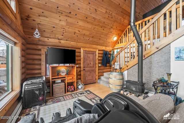 1195 N Lucille Street, Wasilla, AK 99654