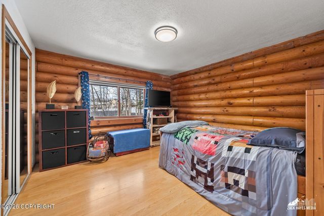 1195 N Lucille Street, Wasilla, AK 99654