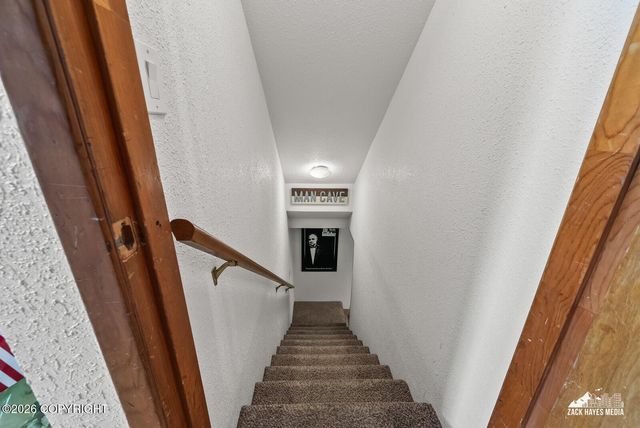 1195 N Lucille Street, Wasilla, AK 99654