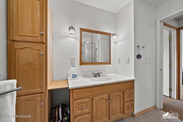 1195 N Lucille Street, Wasilla, AK 99654