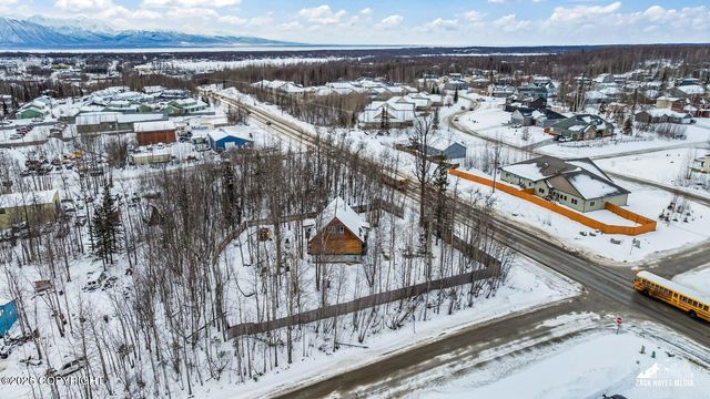 1195 N Lucille Street, Wasilla, AK 99654