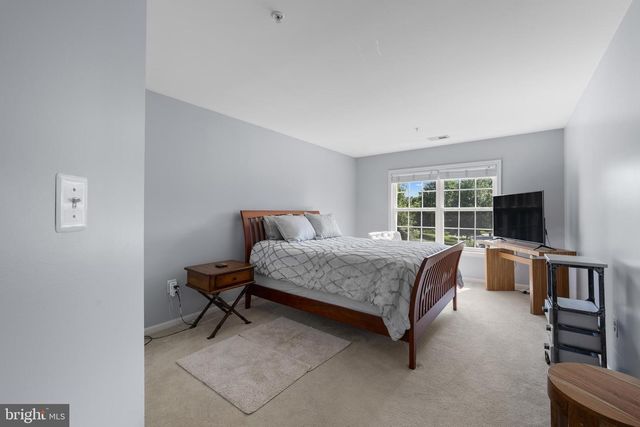 13902 LAKE MEADOWS DR, Bowie, MD 20720