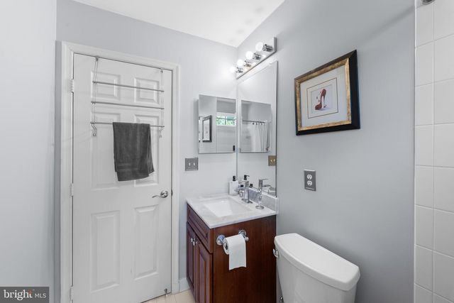 13902 LAKE MEADOWS DR, Bowie, MD 20720