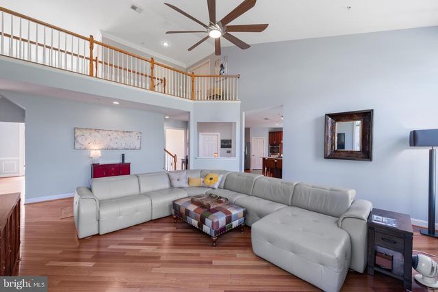 13902 LAKE MEADOWS DR, Bowie, MD 20720