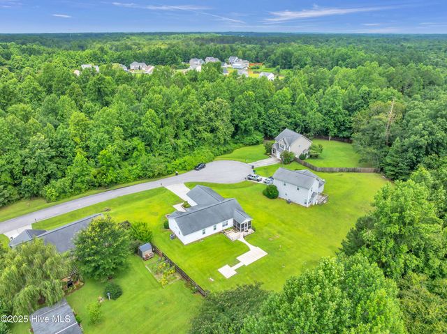 108 Beaver Creek Court, Jacksonville, NC 28540