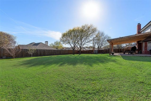 5701 Sea Breeze Lane, Fort Worth, TX 76135