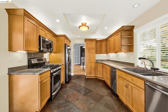 1637 N Clear Creek Place, Danville, CA 94526