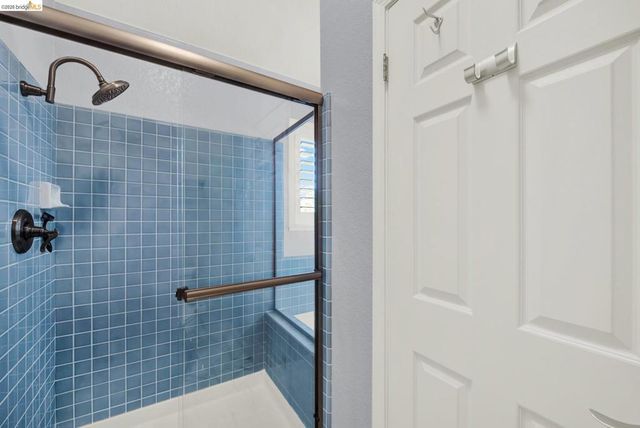 1637 N Clear Creek Place, Danville, CA 94526