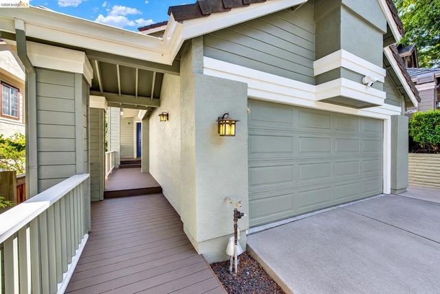1637 N Clear Creek Place, Danville, CA 94526