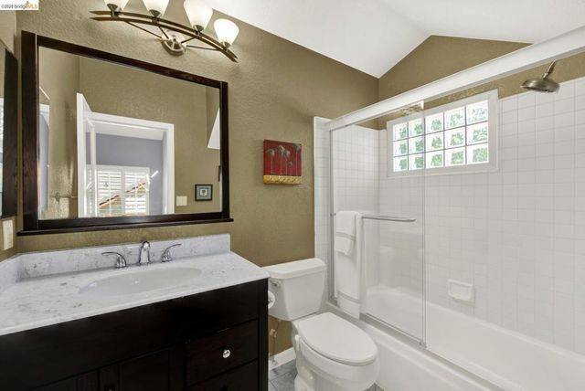 1637 N Clear Creek Place, Danville, CA 94526