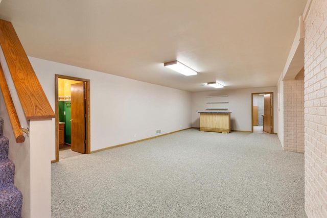 6871 S Dory DRIVE, Franklin, WI 53132