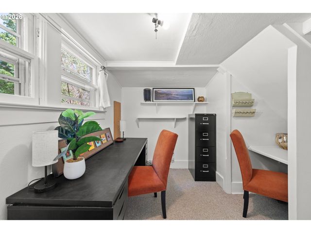 7738 Sw 31ST Ave, Portland, OR 97219
