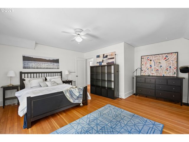 7738 Sw 31ST Ave, Portland, OR 97219