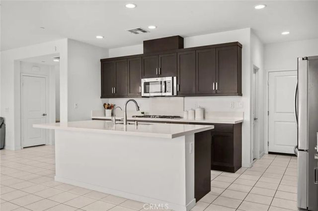 29633 Kearney Court, Winchester, CA 92596