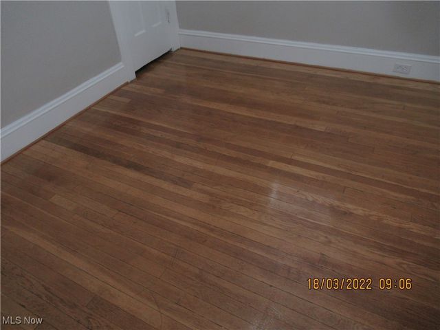 2015 Baxterly Avenue, Lakewood, OH 44107