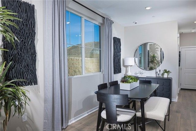 33191 Opal Glass Drive, Los Angeles, CA 92596