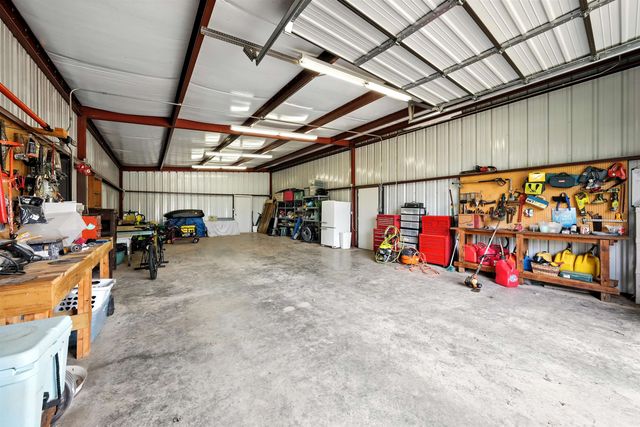 179 springlake dr, Gladewater, TX 75647