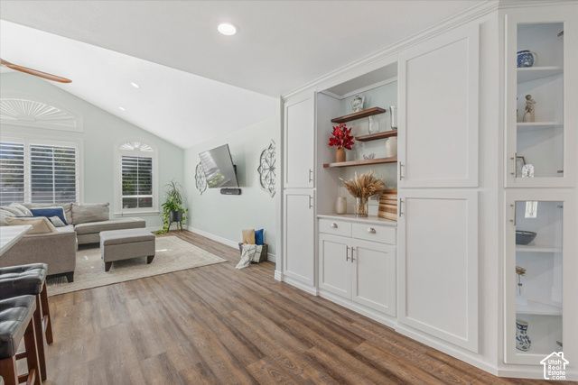 1622 E ROYAL OAK CIR, Sandy, UT 84092