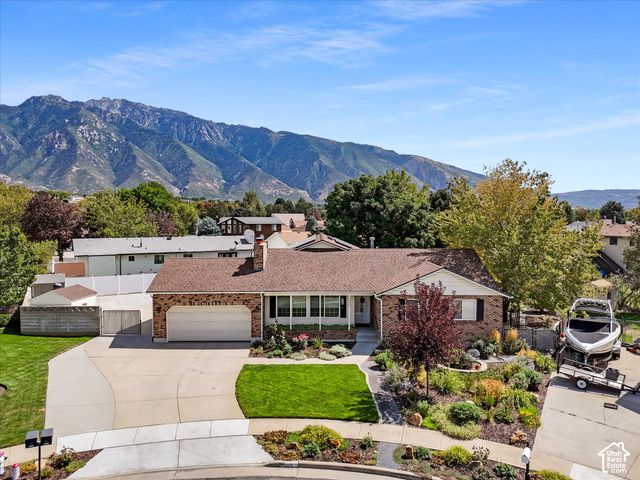 1622 E ROYAL OAK CIR, Sandy, UT 84092