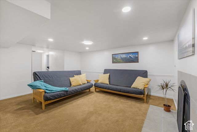 1622 E ROYAL OAK CIR, Sandy, UT 84092