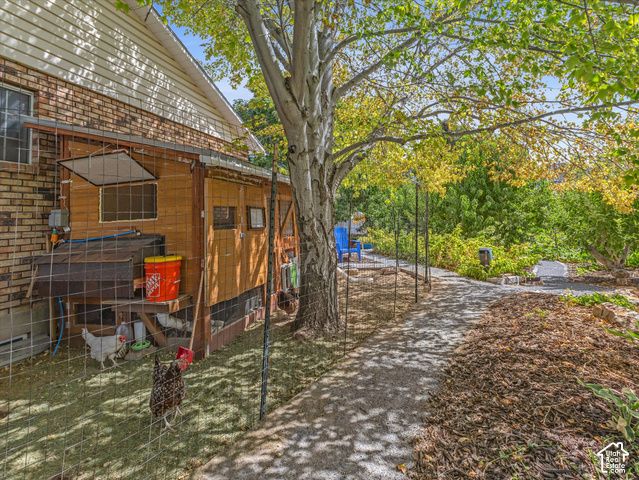 1622 E ROYAL OAK CIR, Sandy, UT 84092