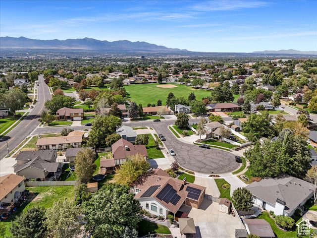 1622 E ROYAL OAK CIR, Sandy, UT 84092