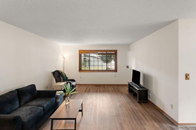 4100 3rd Street NE 103, Columbia Heights, MN 55421