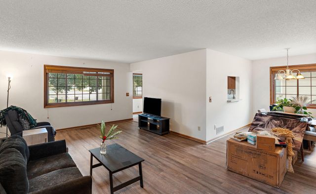 4100 3rd Street NE 103, Columbia Heights, MN 55421