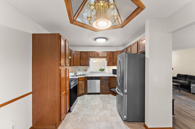 4100 3rd Street NE 103, Columbia Heights, MN 55421