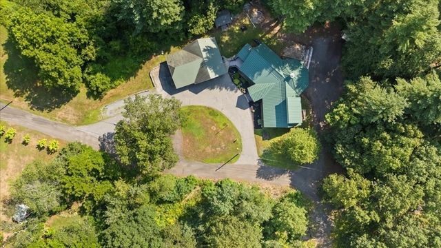 163 Loon Hill Rd, Dracut, MA 01826