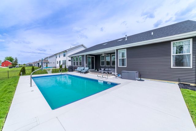 14141 Slate Drive, Dyer, IN 46311