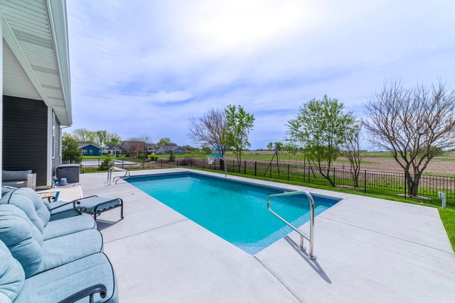 14141 Slate Drive, Dyer, IN 46311