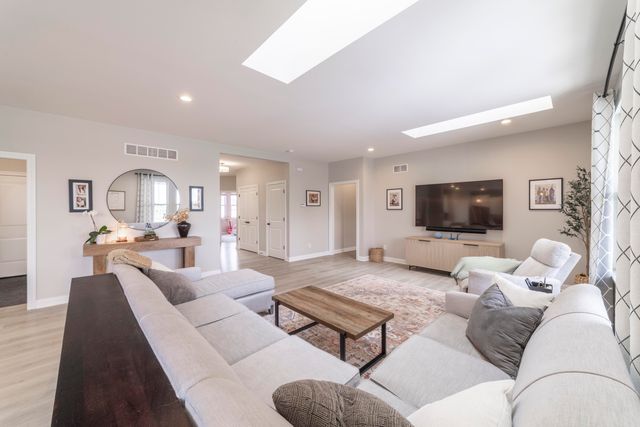 14141 Slate Drive, Dyer, IN 46311