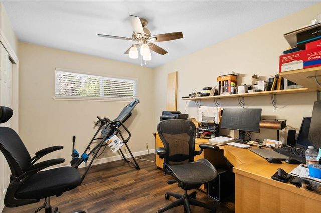 11931 Alta Sierra Dr, Grass Valley, CA 95949