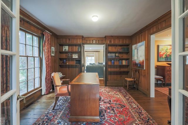 1024 Buckingham Road, Grosse Pointe Park, MI 48230