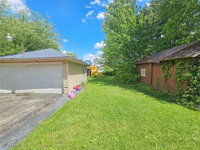 119 N Hartford Avenue, Youngstown, OH 44509