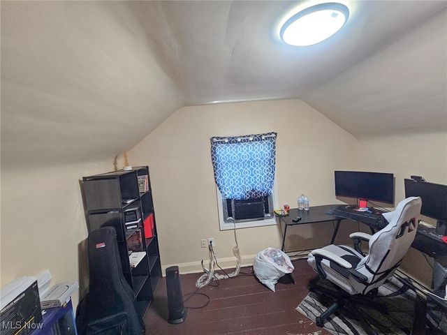 119 N Hartford Avenue, Youngstown, OH 44509