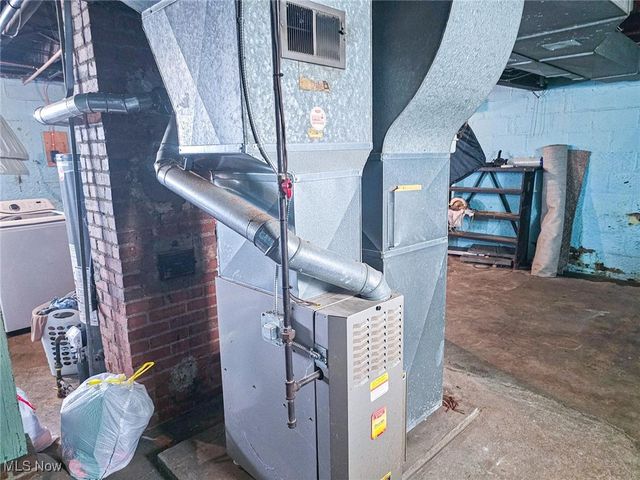 119 N Hartford Avenue, Youngstown, OH 44509