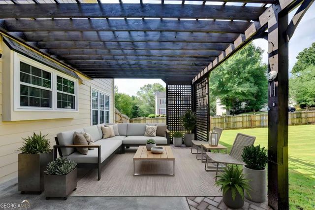 900 Cherringham Court, Johns Creek, GA 30005