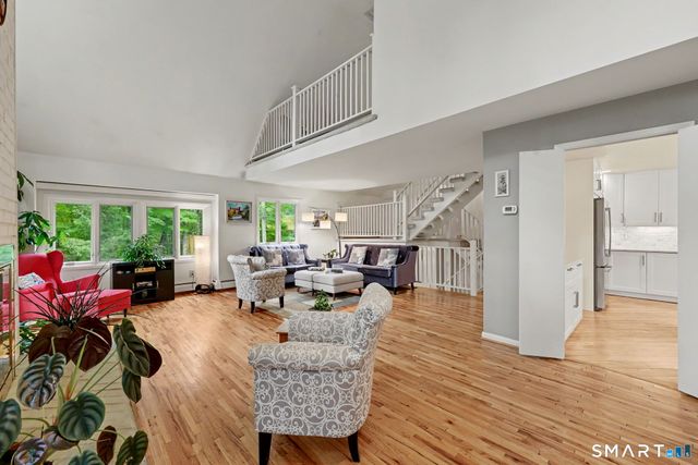 40 Beechwood Lane, Ridgefield, CT 06877