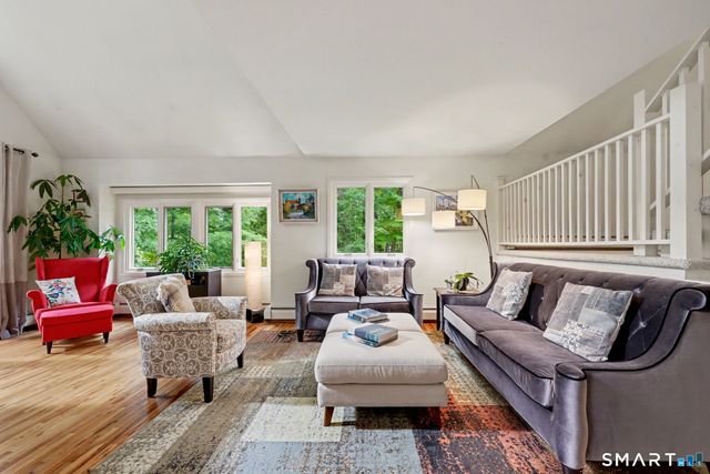 40 Beechwood Lane, Ridgefield, CT 06877
