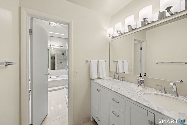 40 Beechwood Lane, Ridgefield, CT 06877