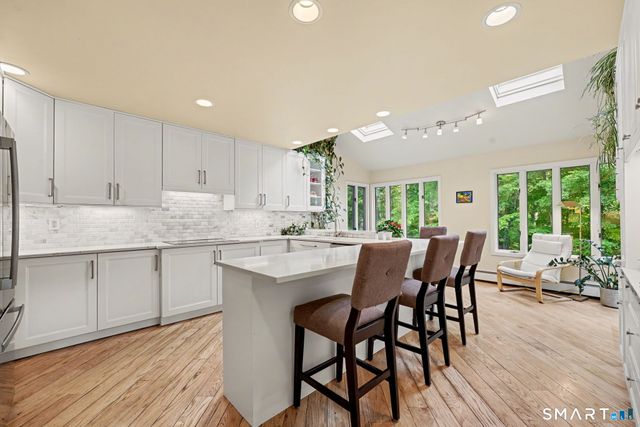 40 Beechwood Lane, Ridgefield, CT 06877