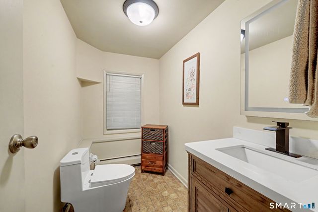 40 Beechwood Lane, Ridgefield, CT 06877